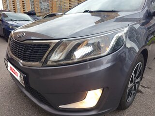 2012 Kia Rio 4-speed III, серый, 820000 рублей, вид 4