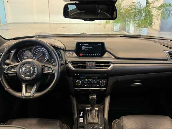 2018 Mazda 6 III (GJ) Рестайлинг, серый, 1905000 рублей - вид 13