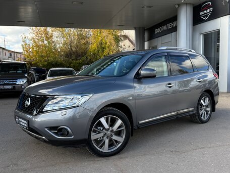 2014 Nissan Pathfinder IV, серый, 1850000 рублей, вид 3