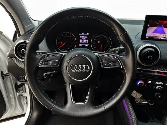 2022 Audi Q2 L 35 TFSI I Рестайлинг, белый, 1840000 рублей - вид 5