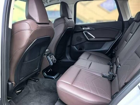 2023 BMW X1 Long 20Li sDrive III (U11/U12), белый, 3270000 рублей - вид 11