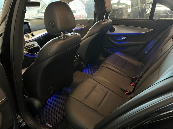 2020 Mercedes-Benz E-Класс 200 V (W213, S213, C238), чёрный, 1796000 рублей - вид 6