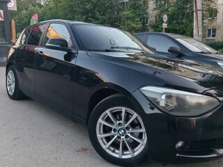 2011 BMW 1 серии 116i II (F20/F21), чёрный, 1200000 рублей, вид 2