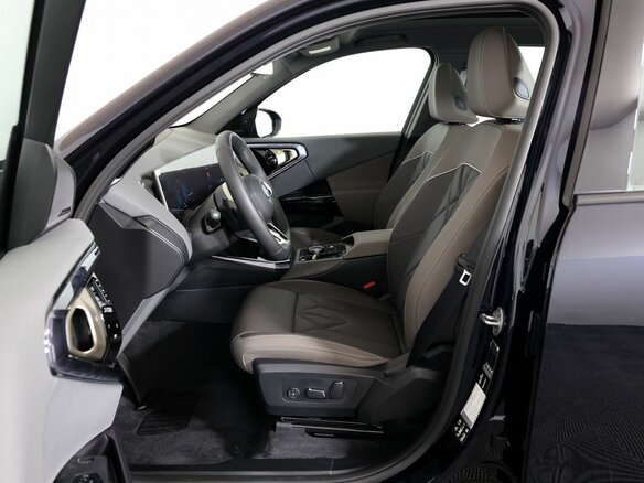 2026 BMW X3 Long 30L xDrive IV (G45/G48), чёрный, 6930000 рублей - вид 10