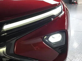 2023 Chevrolet TrailBlazer III, красный, 1230000 рублей, вид 3