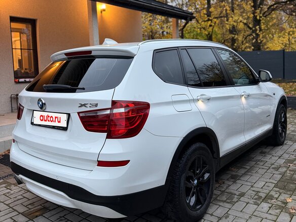 2015 BMW X3 28i xDrive II (F25) Рестайлинг, белый, 2700000 рублей - вид 3