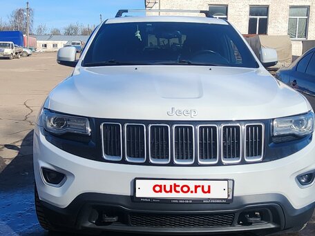 2013 Jeep Grand Cherokee IV (WK2) Рестайлинг, белый, 2200000 рублей, вид 1