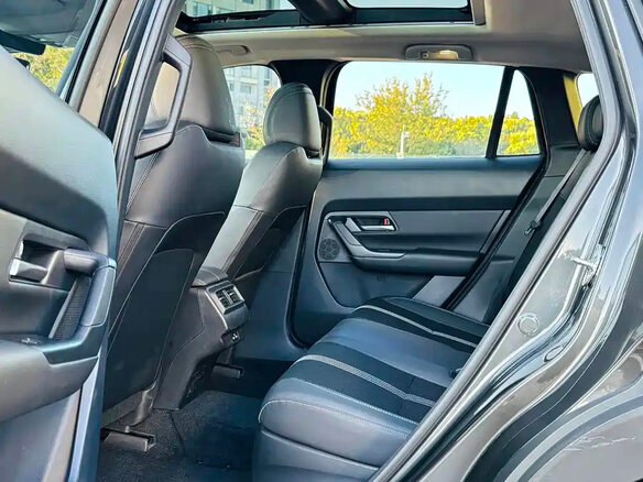 2023 Mazda CX-50, серый, 2200000 рублей - вид 10
