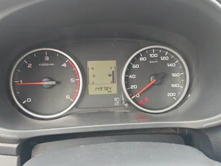 2016 Mitsubishi L200 V, серый, 2000000 рублей, вид 2