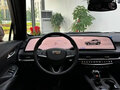 2025 Cadillac XT4 I Рестайлинг, красный - вид 6