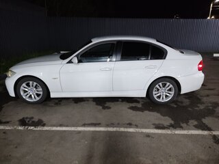 2008 BMW 3 серии 318i V (E90/E91/E92/E93), белый, 700000 рублей, вид 4
