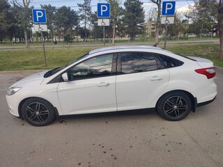 2013 Ford Focus III, белый, 850000 рублей, вид 5