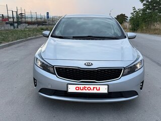 2018 Kia Cerato III Рестайлинг (Classic), серебристый, 1199000 рублей, вид 2
