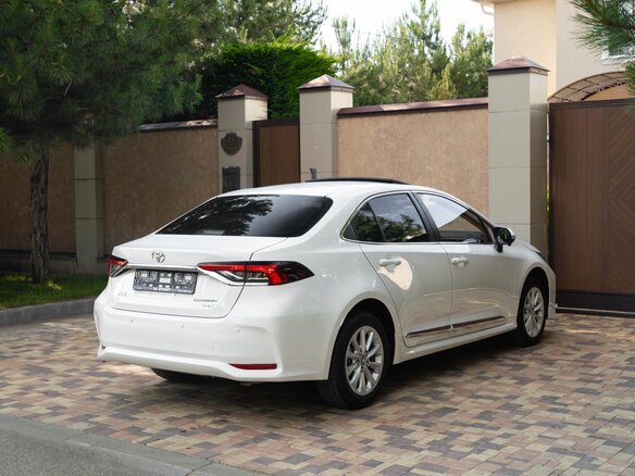2022 Toyota Corolla XII (E210), белый - вид 5