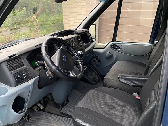 2009 Ford Transit, синий, 700000 рублей - вид 5