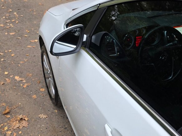 2011 Opel Astra J, белый - вид 31
