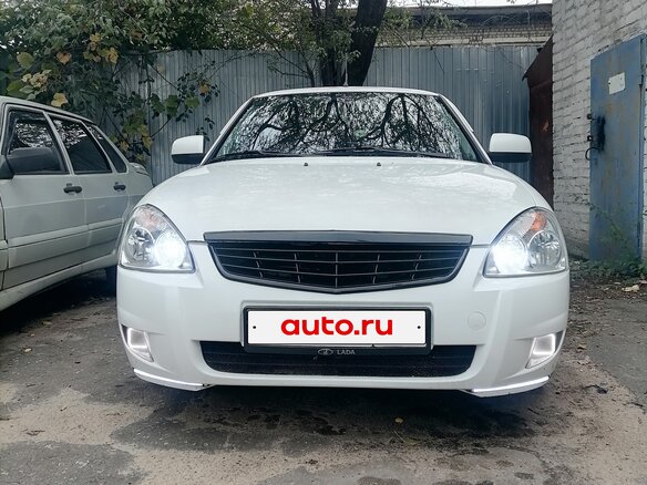 2014 Lada (ВАЗ) Priora I Рестайлинг, белый, 725000 рублей