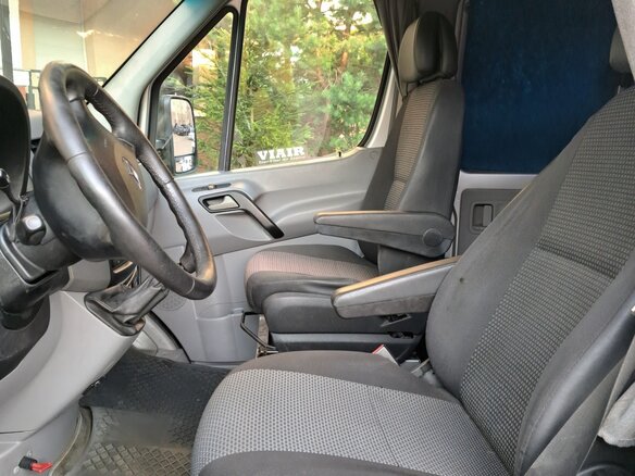 2008 Mercedes-Benz Sprinter, серебристый, 4000000 рублей - вид 15