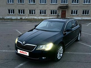 2014 Skoda Superb DSG II Рестайлинг, чёрный, 1050000 рублей, вид 1