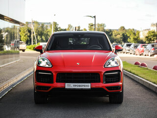 2019 Porsche Cayenne S Coupé III, красный, 6999000 рублей, вид 4