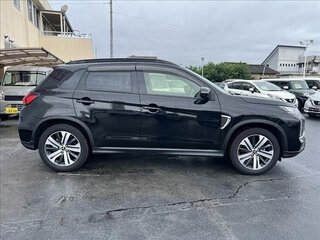 2023 Mitsubishi RVR III Рестайлинг 3, чёрный, 1600000 рублей, вид 4