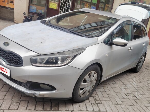 2014 Kia Ceed II, серебристый, 380000 рублей