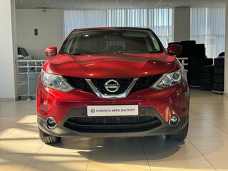 2017 Nissan Qashqai II, красный, 1269000 рублей, вид 2