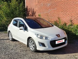 2013 Peugeot 308 I Рестайлинг, белый, 620000 рублей, вид 2