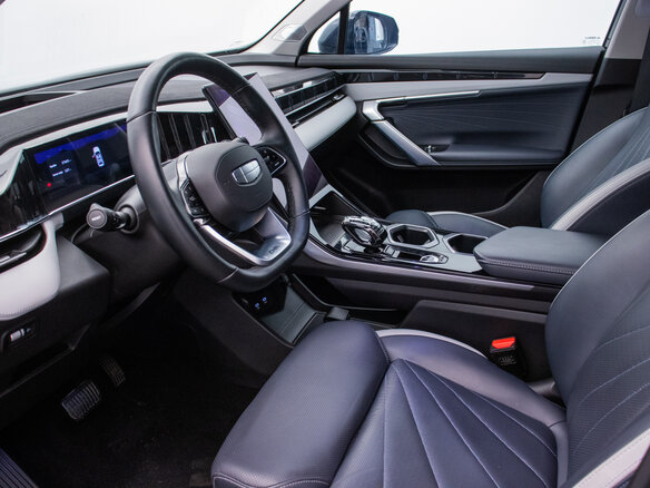 2024 Geely Atlas II, чёрный, 2930000 рублей - вид 9