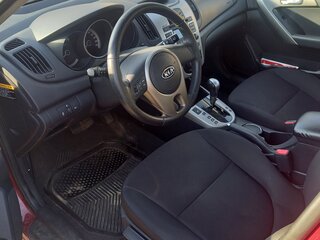 2009 Kia Cerato 4-speed II, красный, 850000 рублей, вид 4