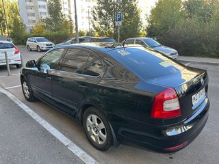 2011 Skoda Octavia II (A5) Рестайлинг, чёрный, 850000 рублей, вид 5