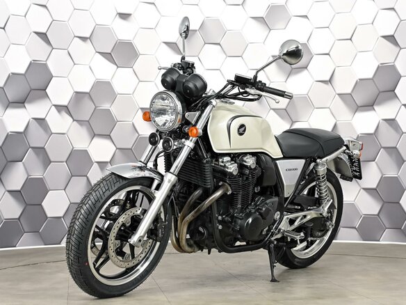 2010 Honda CB 1100, белый, 527000 рублей - вид 1