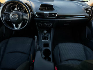 2015 Mazda 3 III (BM), белый, 990000 рублей, вид 3