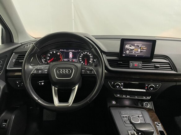 2019 Audi Q5 45 TFSI II (FY), белый, 2589000 рублей - вид 17