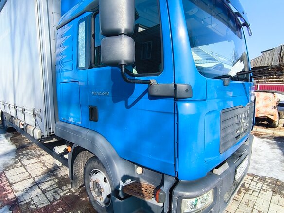 2008 MAN TGL, синий, 4100000 рублей - вид 6