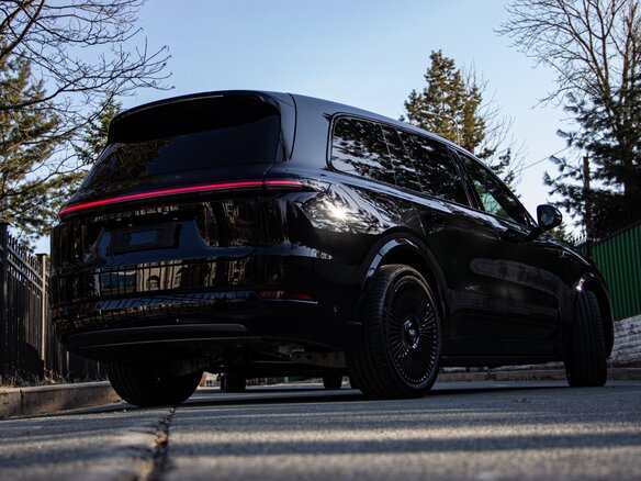 2024 Li Auto (Lixiang) L9 52.3 kWh I Рестайлинг, чёрный, 7700000 рублей - вид 6