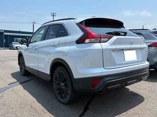 2023 Mitsubishi Eclipse Cross I Рестайлинг, белый, 1813000 рублей, вид 4