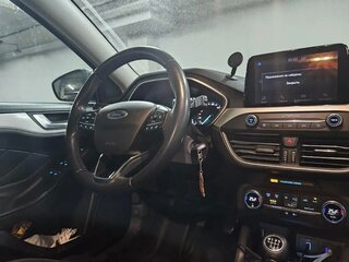 2019 Ford Focus IV, белый, 1450000 рублей, вид 4