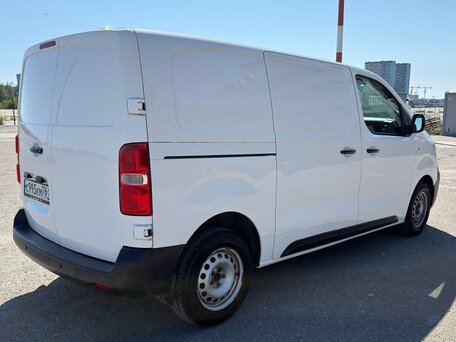 2018 Citroen Jumpy, белый, 1780000 рублей, вид 3