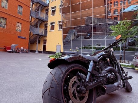 2003 Harley-Davidson V-Rod, чёрный, 1297000 рублей, вид 4
