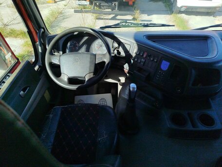 2021 Sinotruk Howo ZZ3407, красный, 2176000 рублей, вид 5