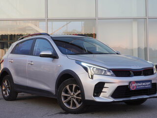 2022 Kia Rio X IV Рестайлинг, серый, 1565000 рублей, вид 3