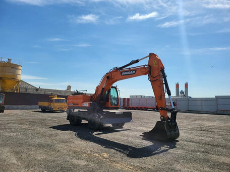 2025 Doosan DX190W, оранжевый, 18996368 рублей, вид 2