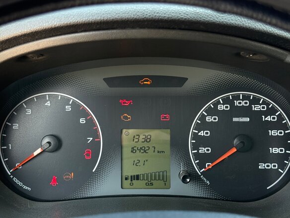 2012 Lada (ВАЗ) Granta I, красный, 250000 рублей - вид 9