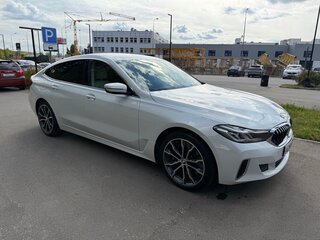 2021 BMW 6 серии Gran Turismo 630d xDrive IV (G32) Рестайлинг, белый, 7150000 рублей, вид 3