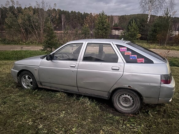 2002 Lada (ВАЗ) 2112, серебристый, 47000 рублей - вид 2