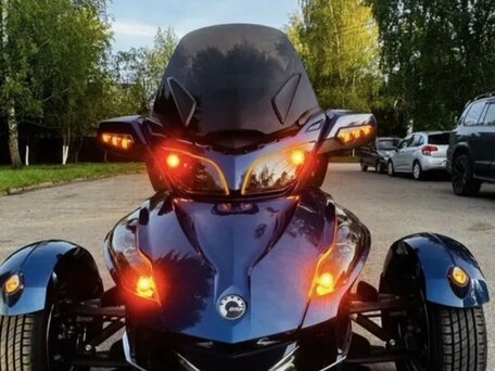 2010 BRP Can-Am Spyder, синий, 1000000 рублей, вид 3