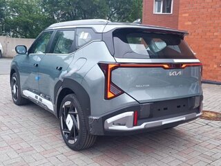 2026 Kia Seltos II China Market, серебристый, 2650070 рублей, вид 4