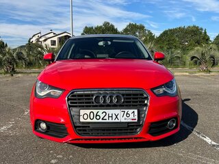 2013 Audi A1 I (8X), красный, 1250000 рублей, вид 2