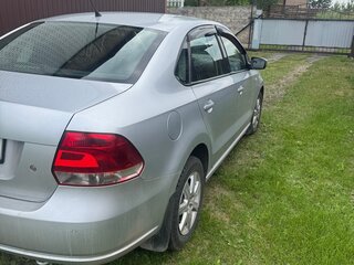2011 Volkswagen Polo V, серебристый, 710000 рублей, вид 4